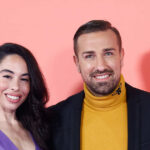 ¡Increíble sorpresa! La reacción de Macarena Millán al enterarse del premio de la Lotería del Niño 2025 que ha ganado Rafa Mora